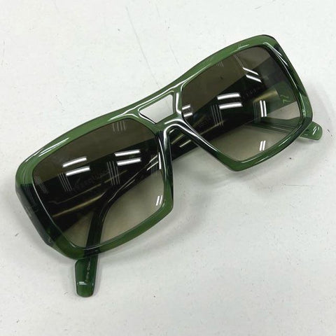 SEEMMONDO Trapper Women's Green Square Oversized Gradient Sunglasses Sz One Size