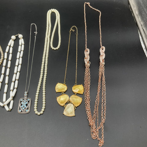 Fashion Jewelry Necklace Lot of 8 Faux Pearl Rhinestone Shell Pendant Styles