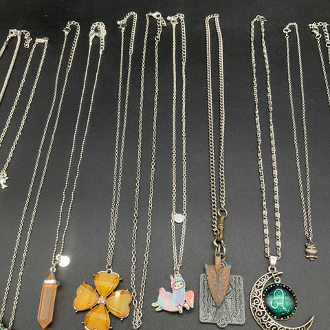 Costume Jewelry Lot 19 Necklaces Pendants Vintage to Modern Mixed Styles