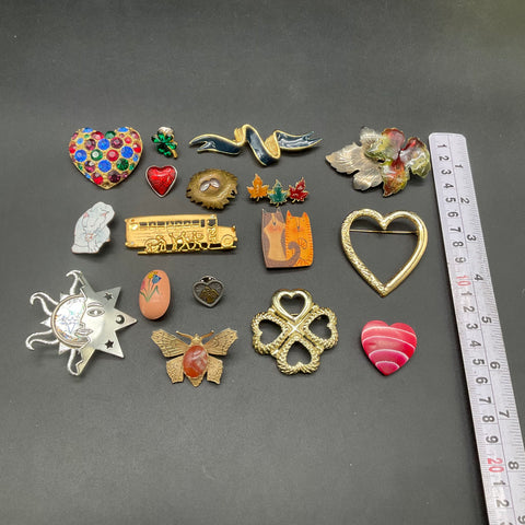 Vintage to Modern Mixed Costume Jewelry Brooch Lot of 17 Enamel Rhinestone 0.4lb
