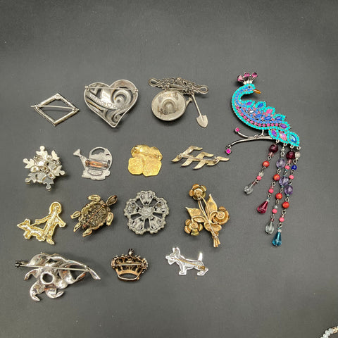 Vintage Costume Jewelry Lot of 15 Brooches Peacock Flower Rhinestone Animal Pins