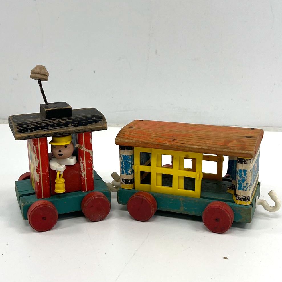Vintage 1950s Fisher Price #999 Huffy Puffy Train Wood Pull Toy Litho