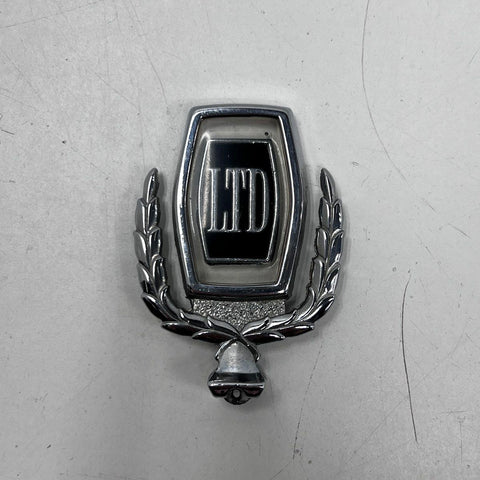 Vintage Ford LTD Hood Ornament Chrome Wreath Crest Emblem OEM