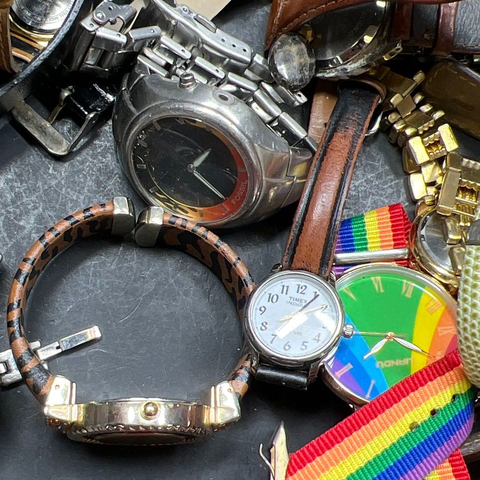 Assorted Styles Analog Watches Lot for Parts or Repair