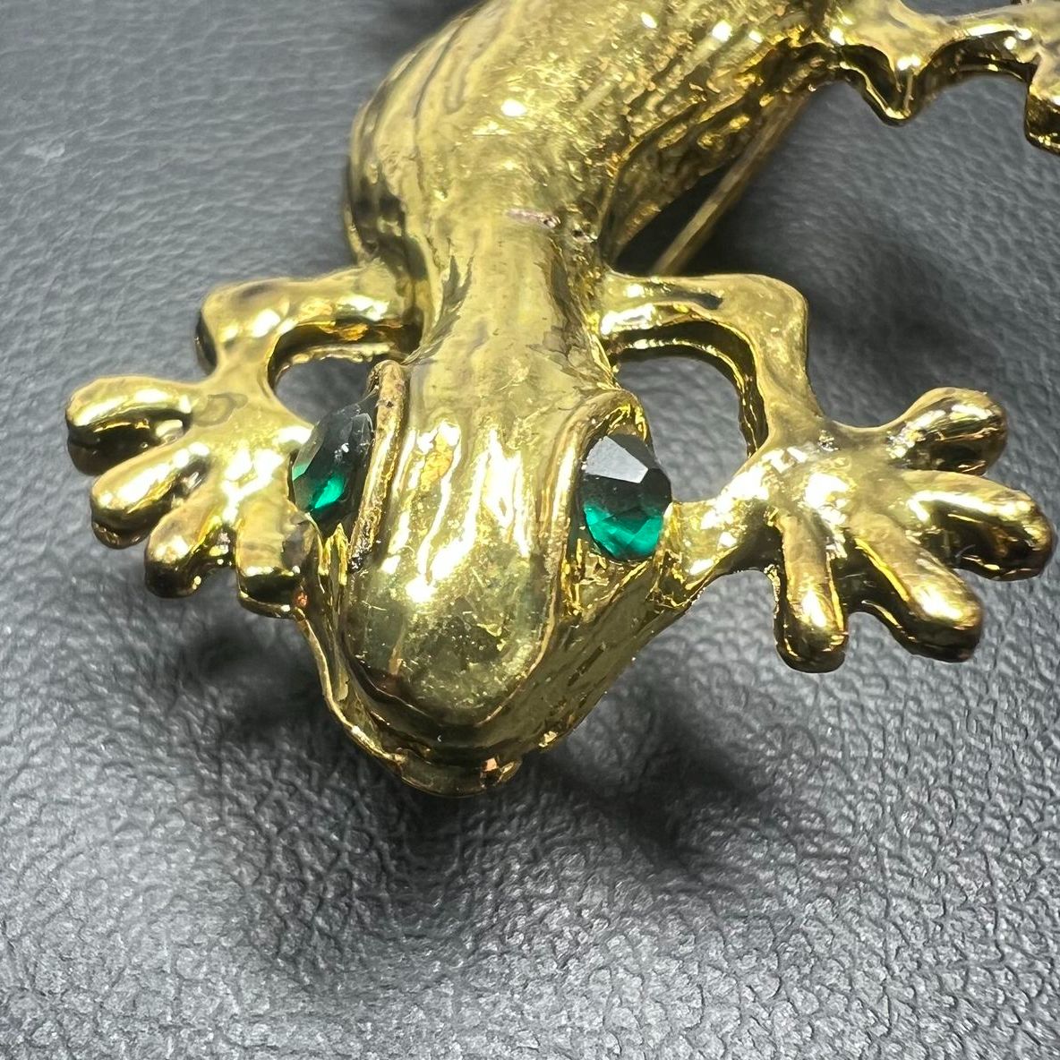 Vintage Gold Tone Lizard Brooch with Green Eyes 2"
