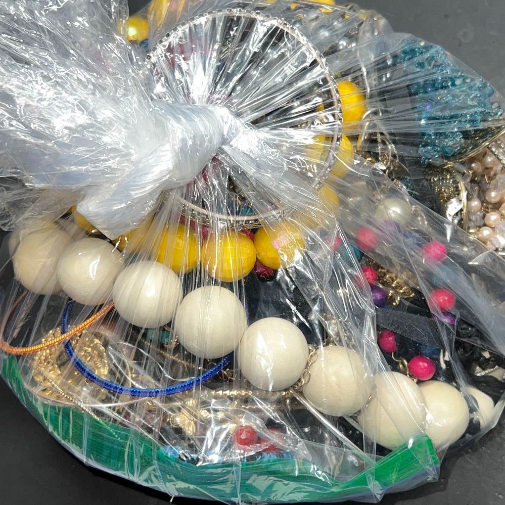 5 Lbs Costume Jewelry Grab Bag