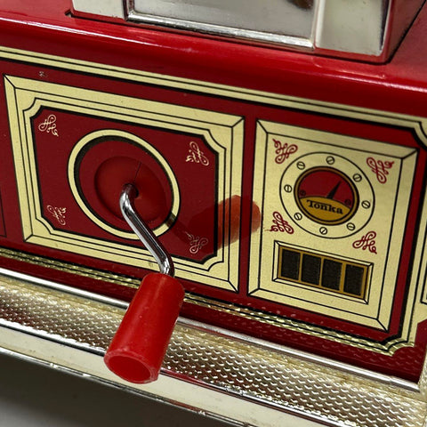 Vintage Tonka Aerial Ladder Fire Truck No 2 Made in USA 24 Inch Extending