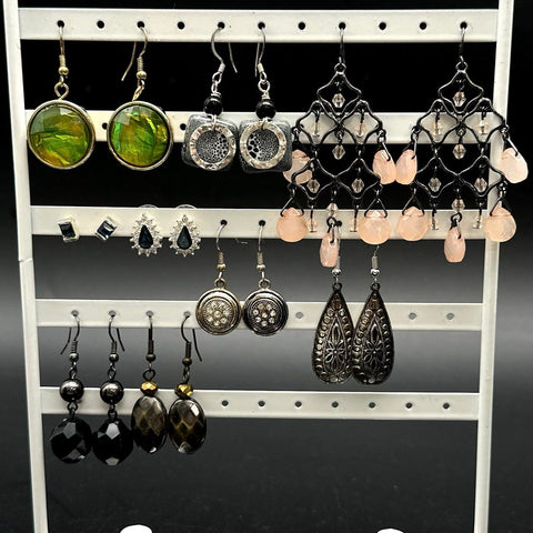 Costume Jewelry Lot Statement Sets Necklaces Earrings Bracelets Mixed 30+ Pcs