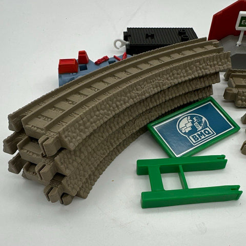 Thomas & Friends TrackMaster Rides The Rails Starter Set Elsbridge Station Lot