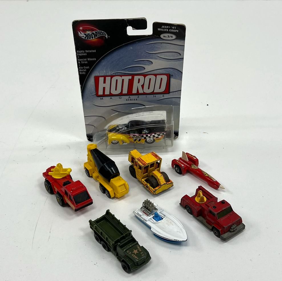 Collectible Hot Wheels Matchbox Assorted Toy Car Lot 1 NIP