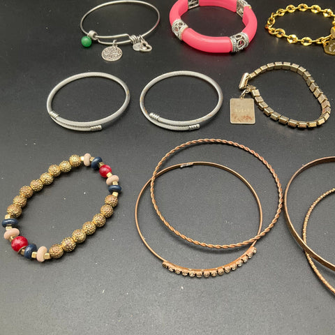 Fashion Jewelry Lot of 20 Bracelets Bangles Beaded Charm Alex and Ani Style