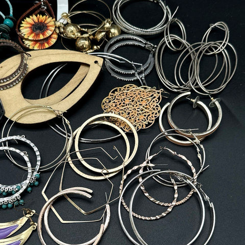 Vintage & Modern Costume Jewelry Lot 45+ Pairs Hoops Dangles African Motifs