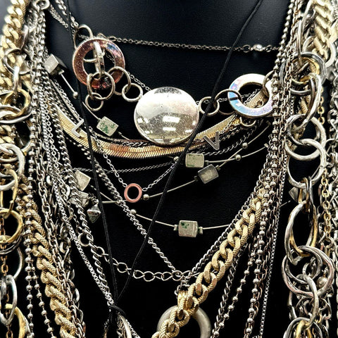 Vintage to Modern Mixed Fashion Necklace Lot 20+ Gold Silver Tone Charms