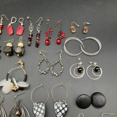 Vintage to Modern Costume Jewelry Lot 25 Pairs Earrings Hoops Dangles Studs