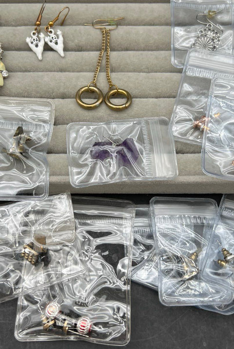 Fashion Costume Jewelry Lot of 25+ Earrings Dangle Hoop Stud Rhinestone Boho