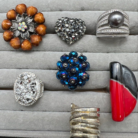 Fashion Statement Jewelry Lot 10 Rings Rhinestone Pearl Enameled Beaded Styles