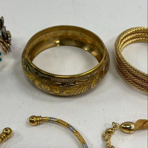 Vintage Gold Tone Costume Jewelry Bracelet Lot of 10 Bangle Cuff Chain