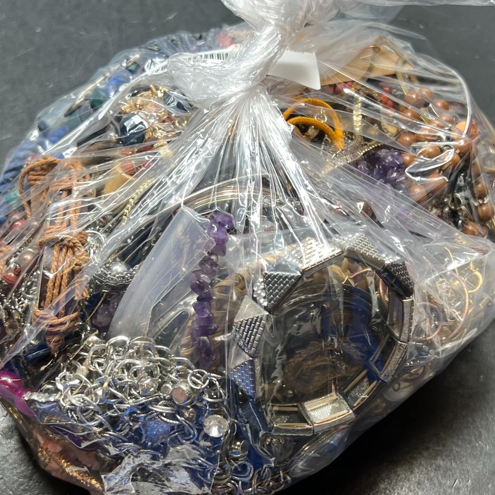5 Lbs Costume Jewelry Grab Bag Sold As Is