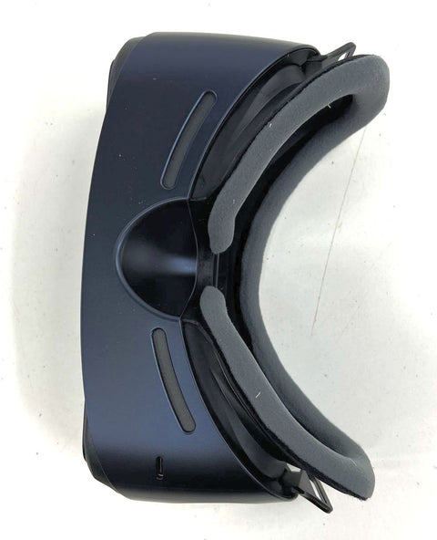 Samsung Gear VR SM-R323 Virtual Reality Headset Oculus New Open Box