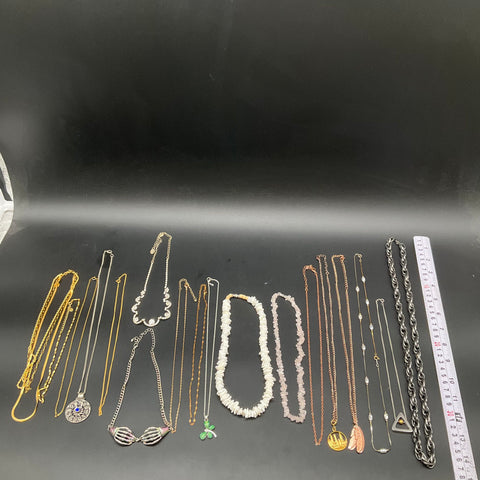 Lot of 20 Necklaces Claire's Emerson Victoria Gold Silver Tone Rhinestone Edgy