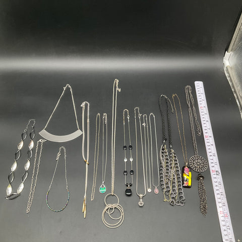 Anne Klein & Modern Fashion Jewelry Lot 15 Necklaces Silver Gunmetal Pendants