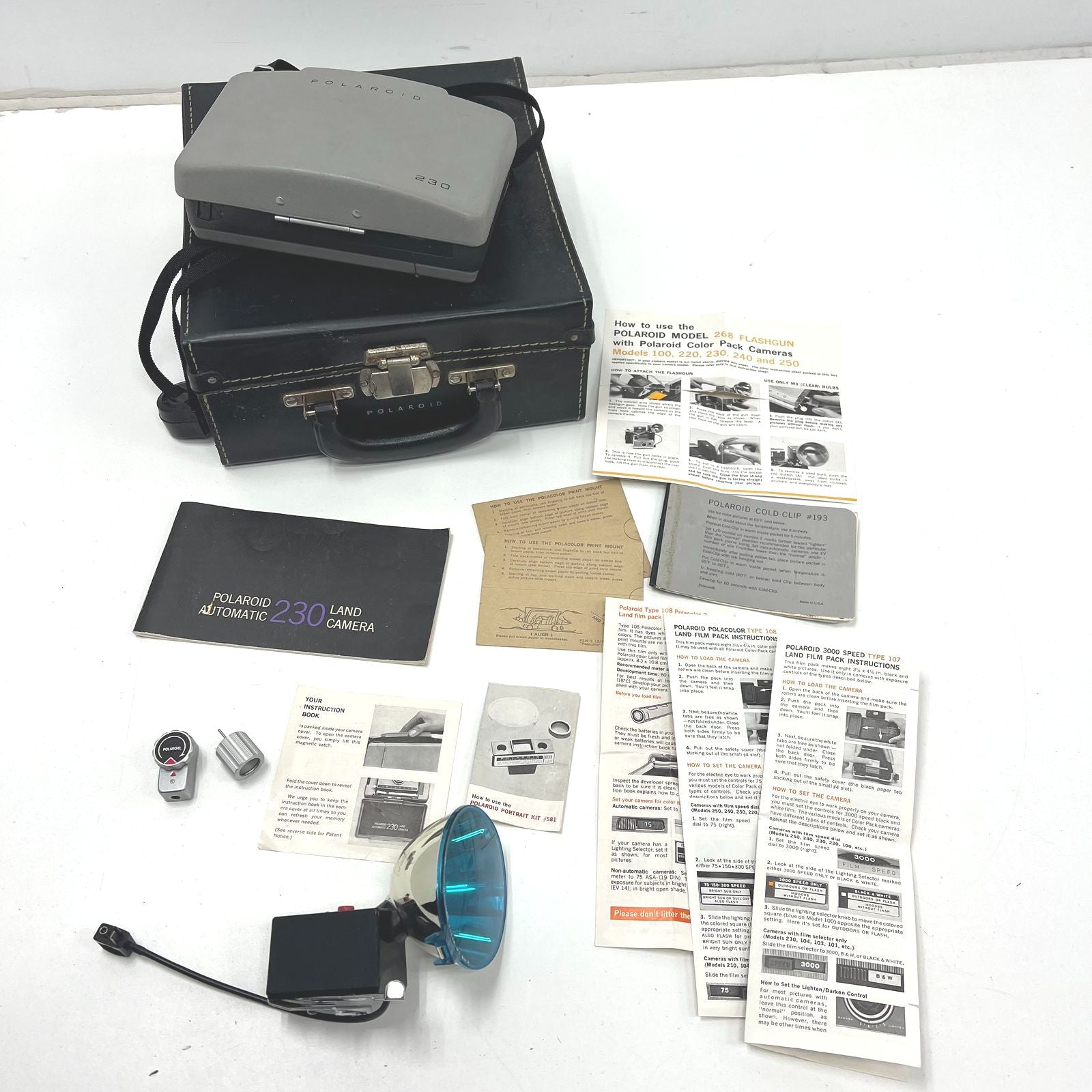 Vintage Polaroid Automatic 230 Land Camera Instant Film with Case Flash Manuals