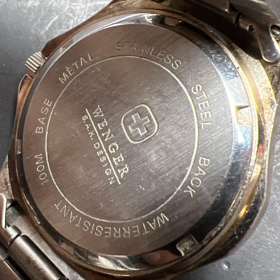 Wenger Sak Design Date Analog Wristwatch New Battery