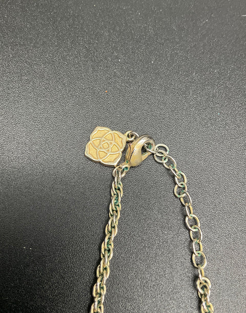 Kendra Scott Lot of 2 Necklaces Gold Tone Tassel & Silver Tone Mother of Pearl