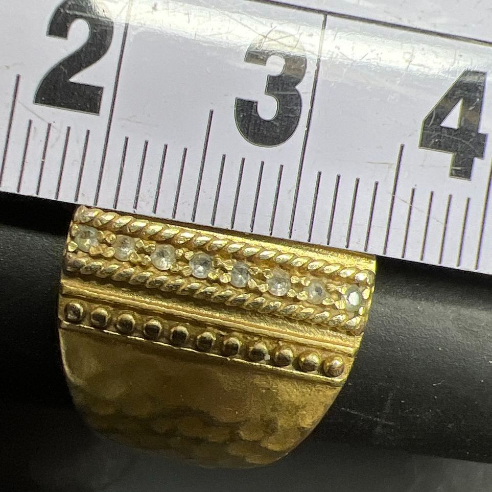 Kiam Family Gold tone Stone Accent Ring Size 8 6.01g