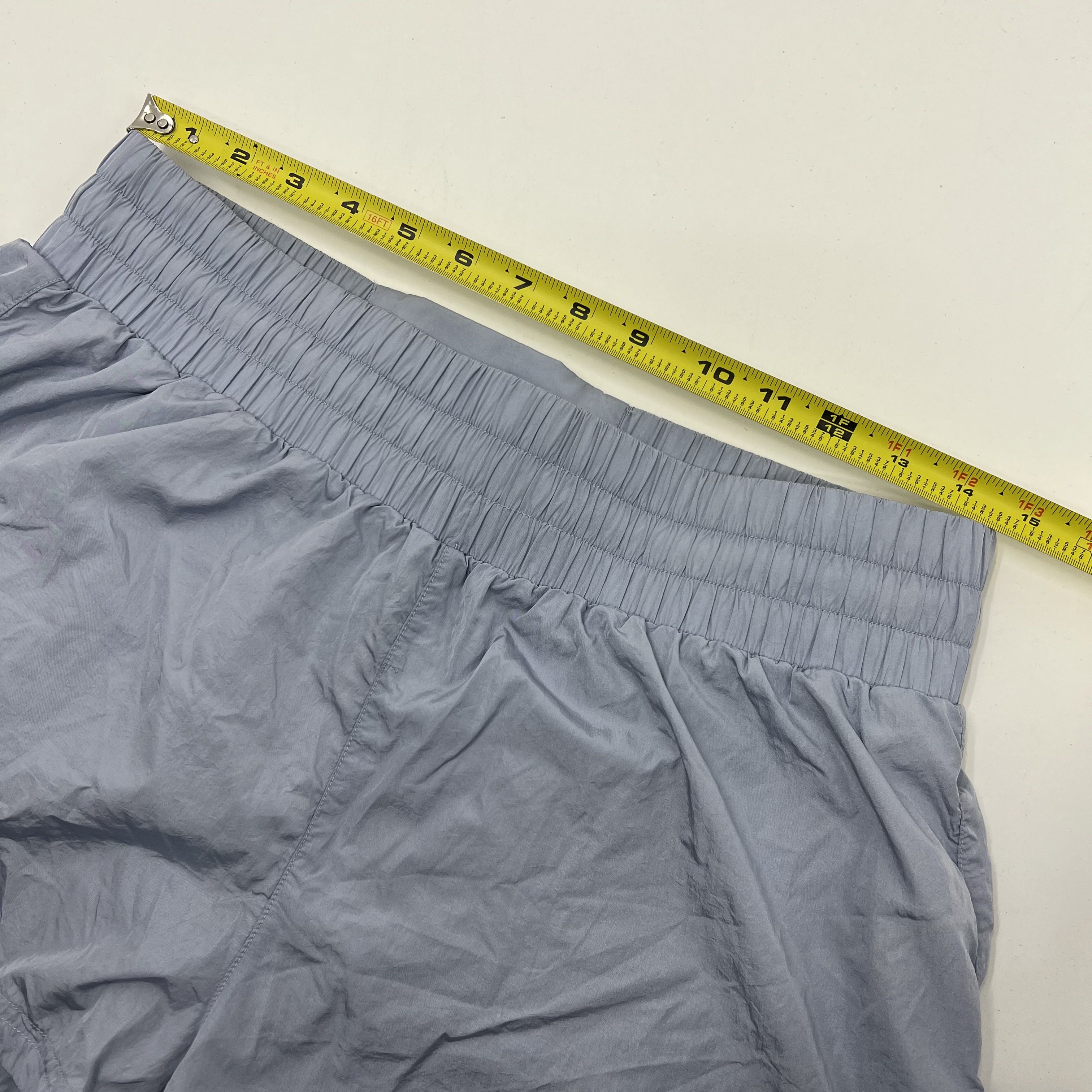 Varley Kallin Running Short Metallic Woven Blue Women's Size Small 3" Band