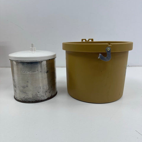Sterling 5 Quart Electric Ice Cream Freezer 165A Richmond Cedar Works Vintage