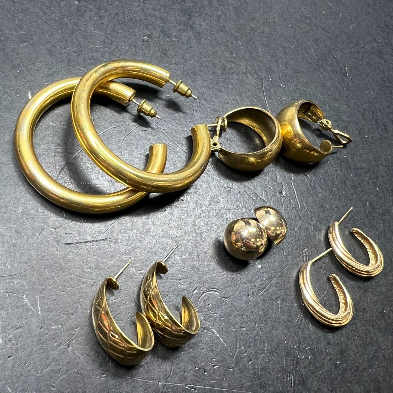 Gold Tone Hoop 1/2 Full Stud Pierced Earrings 5 Pairs