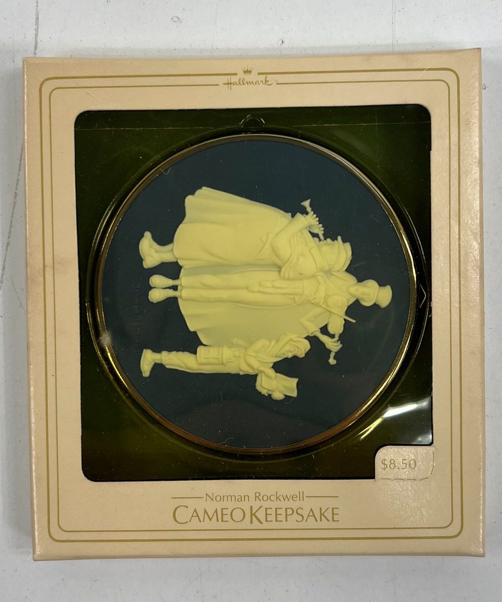 VTG Collectible Hallmark c1980's Collector's Series Norman Rockwell Ornaments