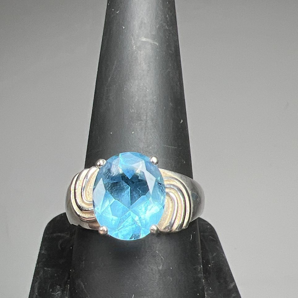 925 Sterling Silver Blue Rhinestone Ring Size 10