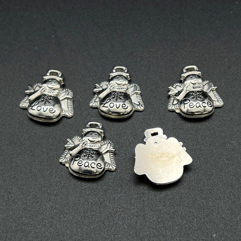 Christmas Holiday Jewelry Lot 80+ Pieces Magnetic Snowman Tree Charms Trinkets