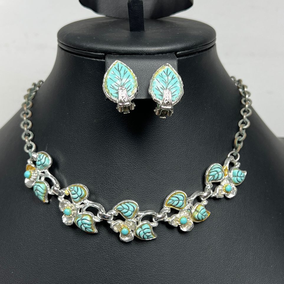 Vintage Turquoise Tone Leafy Necklace and Earrings Set