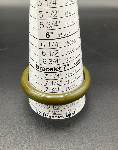 Vintage Art Deco Bakelite Bangle Bracelet Olive Pea Soup Green 2.5" ID