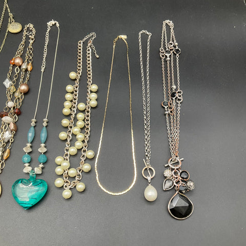 Fashion Necklace Costume Jewelry Lot of 11 Faux Pearl Pendant Gold Silver Tone