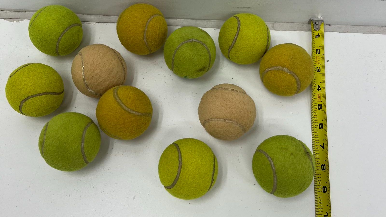 Vintage Wilson Slazenger Dunlop Lot of 13 Tennis Balls Yellow Green