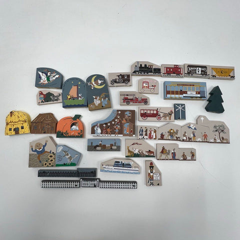 Vintage Lot Cat's Meow Village Wooden Shelf Sitters Nursery Rhyme Nativity