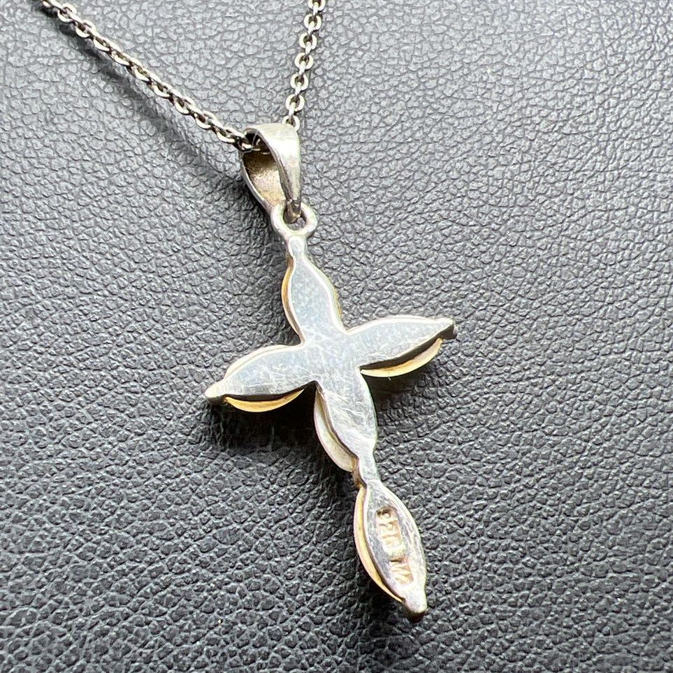 925 Sterling Silver Mother Of Pearl Cross Necklace 2.77g