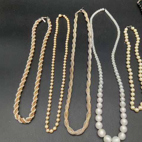 Vintage Fashion Jewelry Necklace Lot 7pcs Faux Pearl Gold Silver Tone Beaded