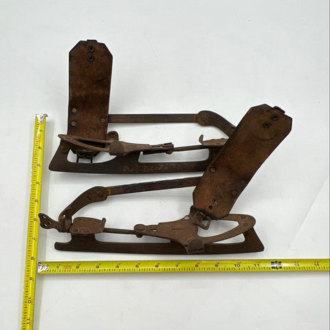 Vintage Antique Primitive Metal Clamp-On Ice Skates Leather Straps Pair