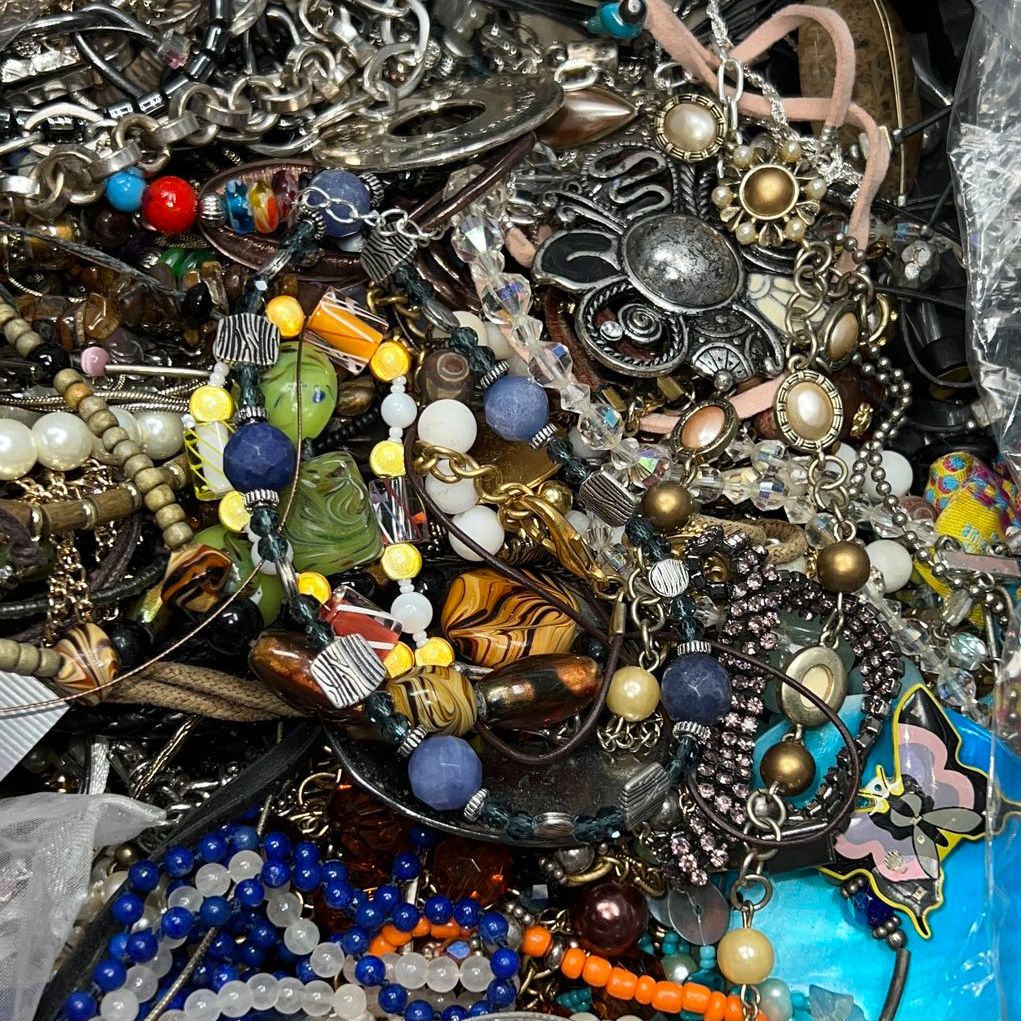 5 Lbs Costume Jewelry Grab Bag