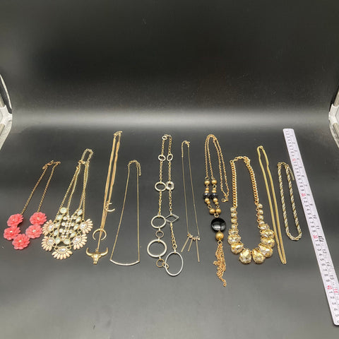 Statement Boho Minimalist Fashion Jewelry Lot of 10 Gold & Silver Tone Necklaces