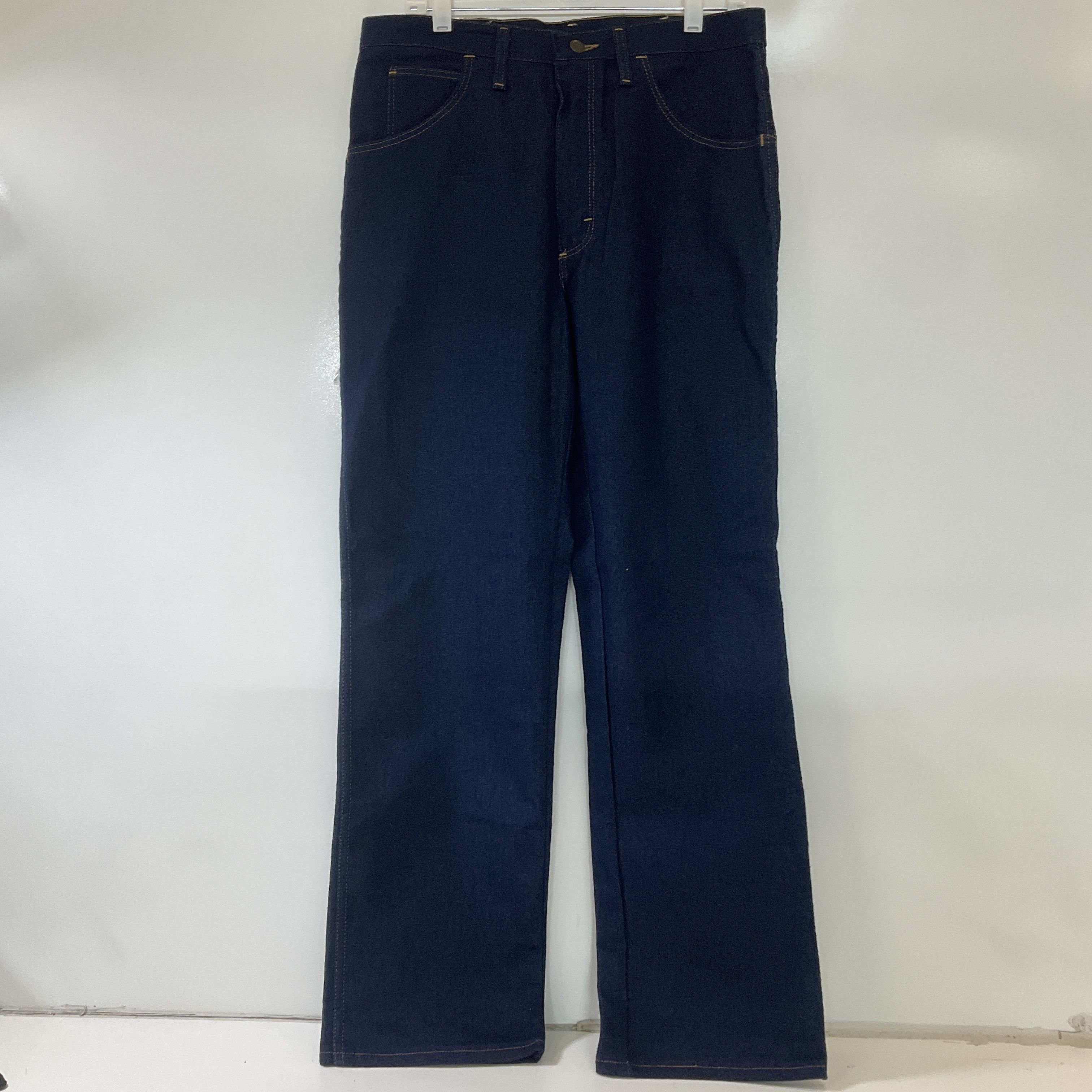 Wrangler Men's Rugged Wear Dark Wash Jeans Size 34x32 Vintage NWT Deadstock