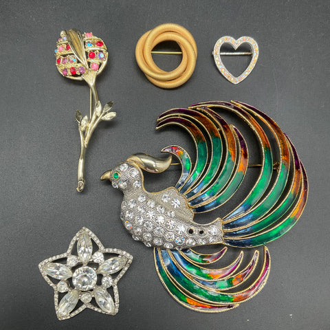 Vintage Costume Jewelry Lot 5 Brooches Enamel Bird Star Heart Floral