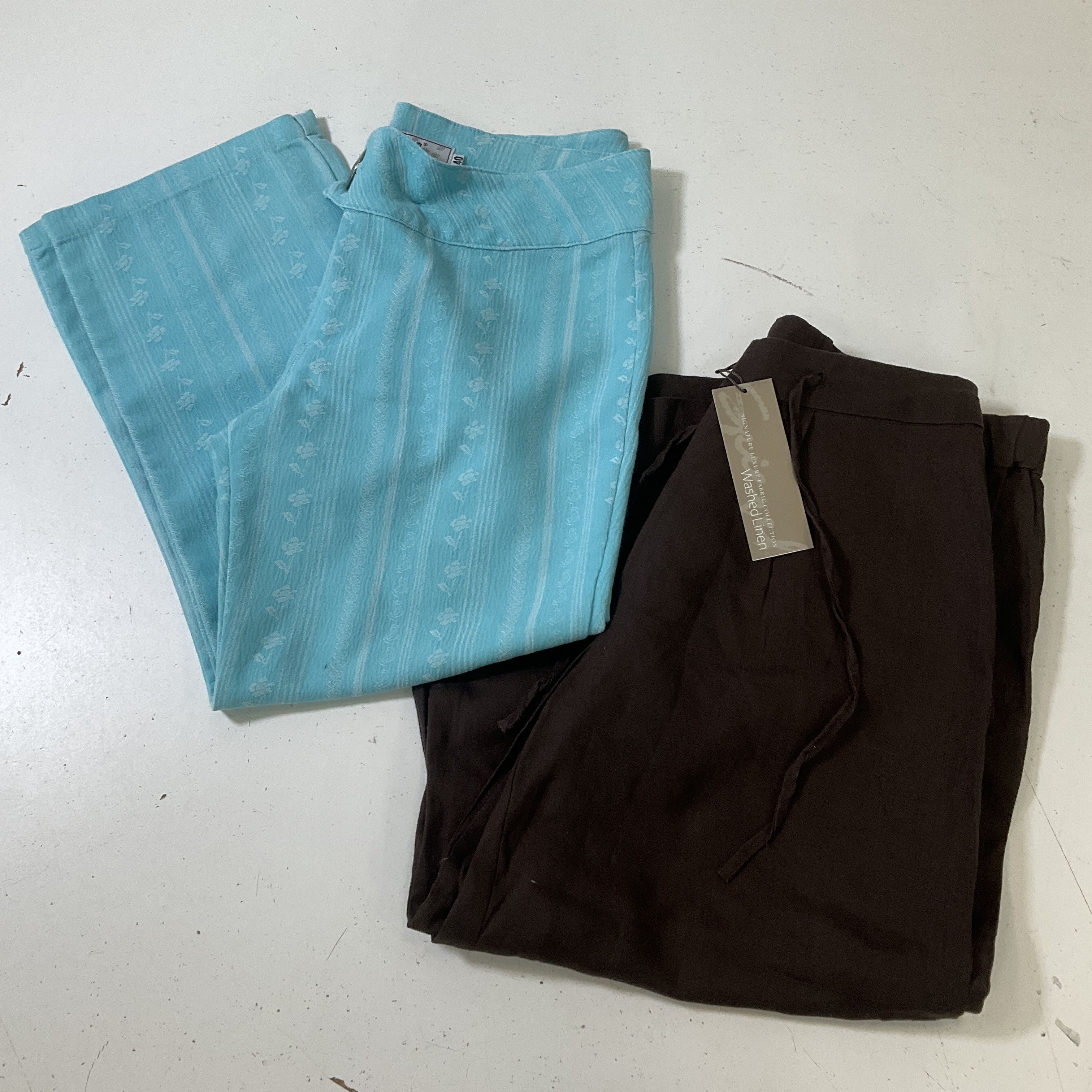 2 Vintage Women's Capri Pants Spiegel Brown Linen NWT Dona Bibi Blue Size S