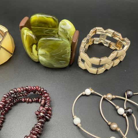 Vintage and Modern Bracelet Jewelry Lot of 14 Bangle Cuff Stretch Beaded Mixed
