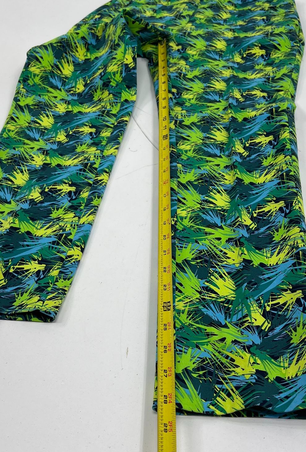 NWOT Women's Soft Surroundings Tropical Green Leaf Print Pants - Size Small